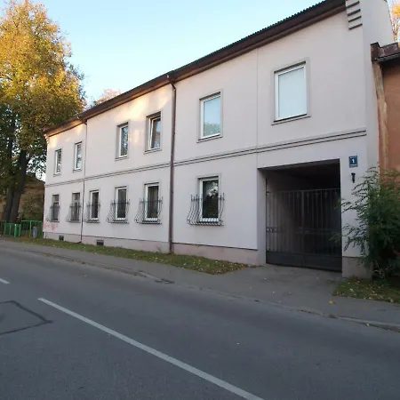 Struteles1 Apartman Riga