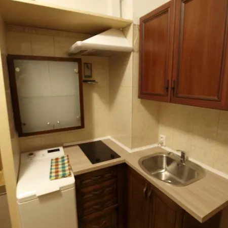 Apartman Struteles1 *